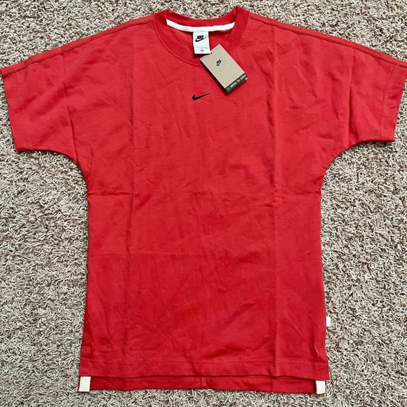 Nike Men’s Sportswear Style Essentials T-Shirt Red DD7018-605, Size Small (New) - Picture 1 of 13